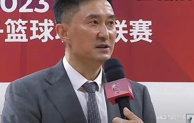 开元体育-球迷在场外互殴cba