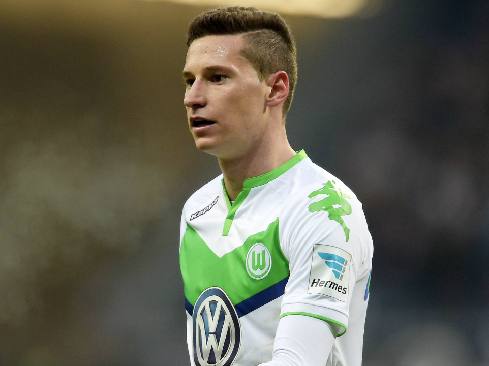 开云APP-关于转会期社区盾传出新动向，里昂强势反弹，管理层表态：更衣室稳定，球队文化再被提及的信息